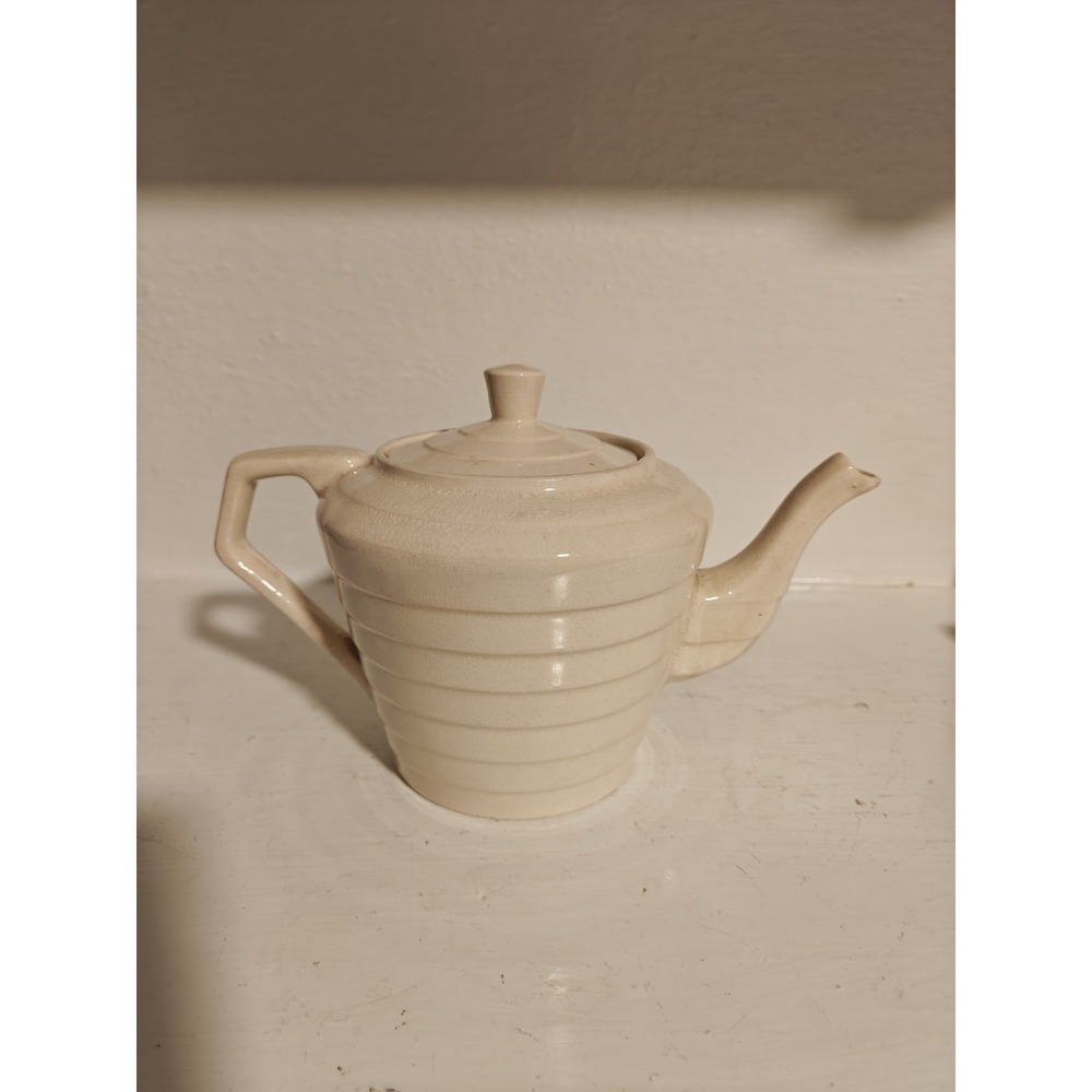 1930s Wade England Teapot Ivory - Picture 2 of 11